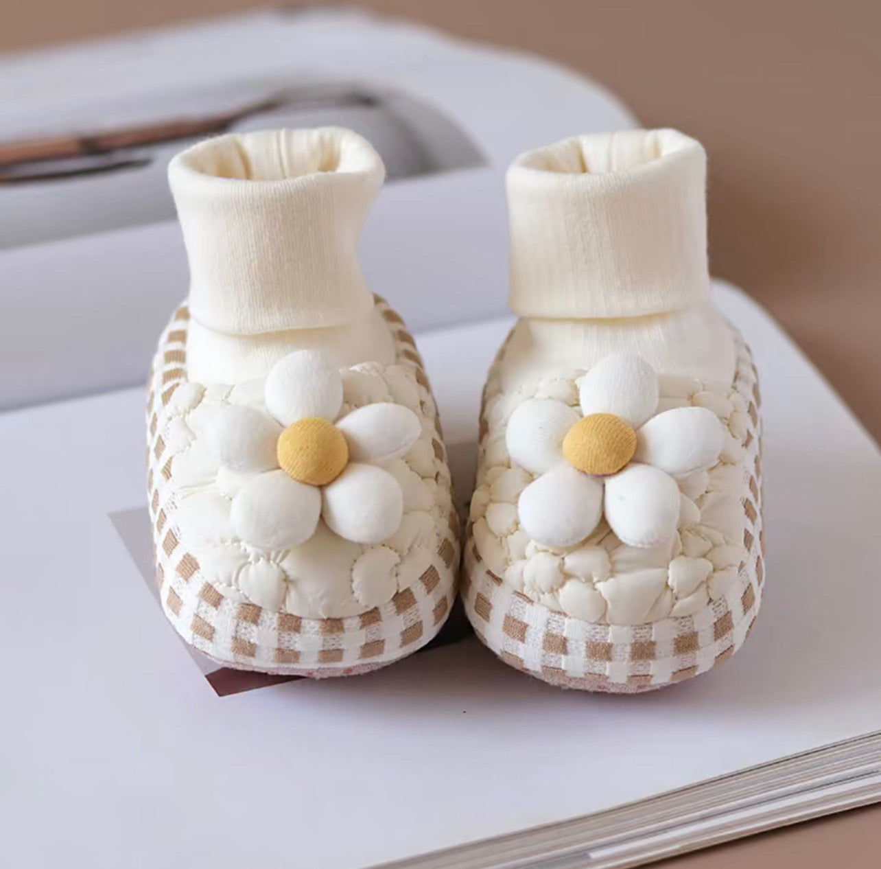 Baby Soft Sole Non-Slip Flower Sock Shoes – Infant/Toddler Shoes